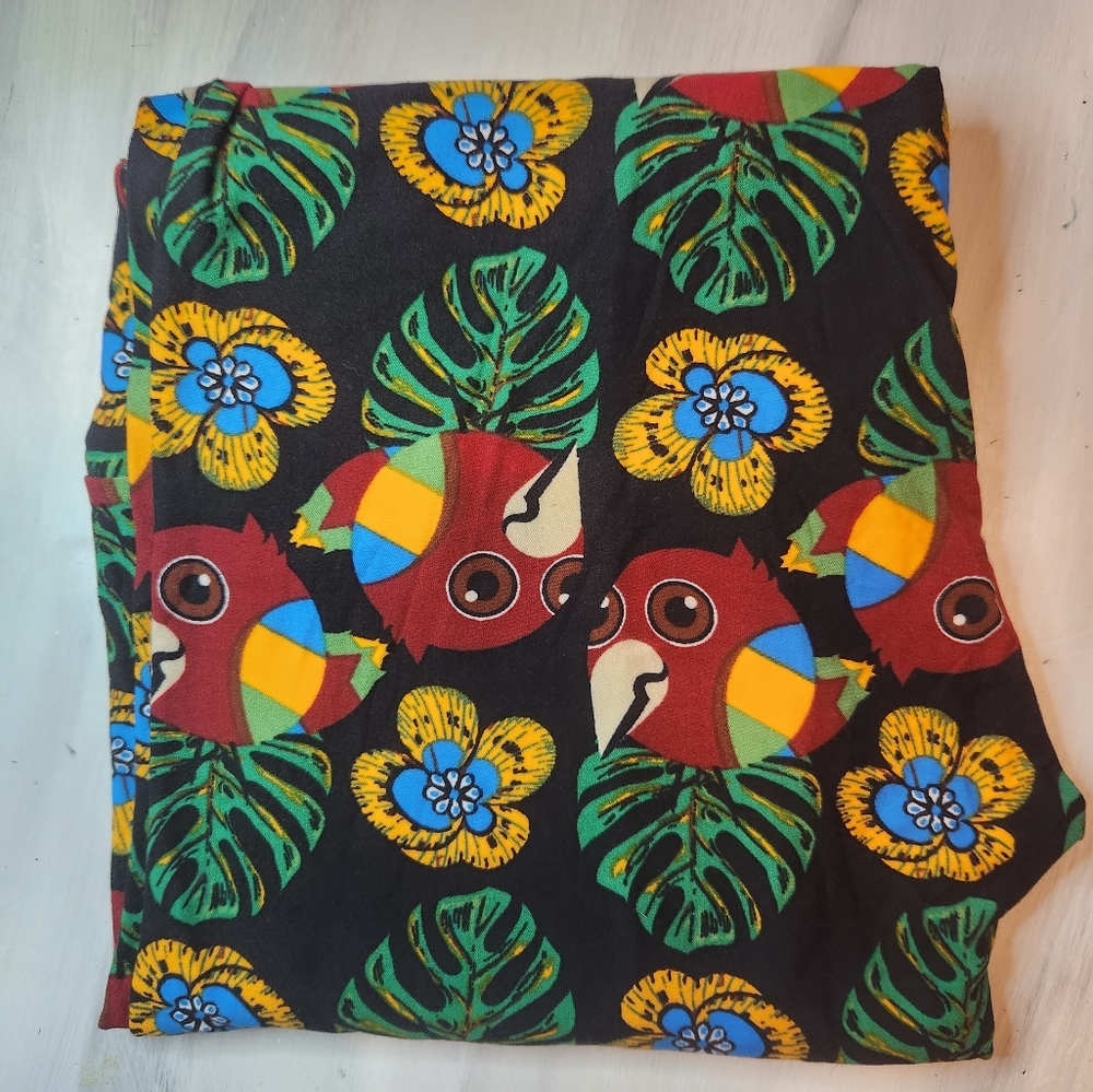 Tall & Curvy LuLaRoe Leggings
